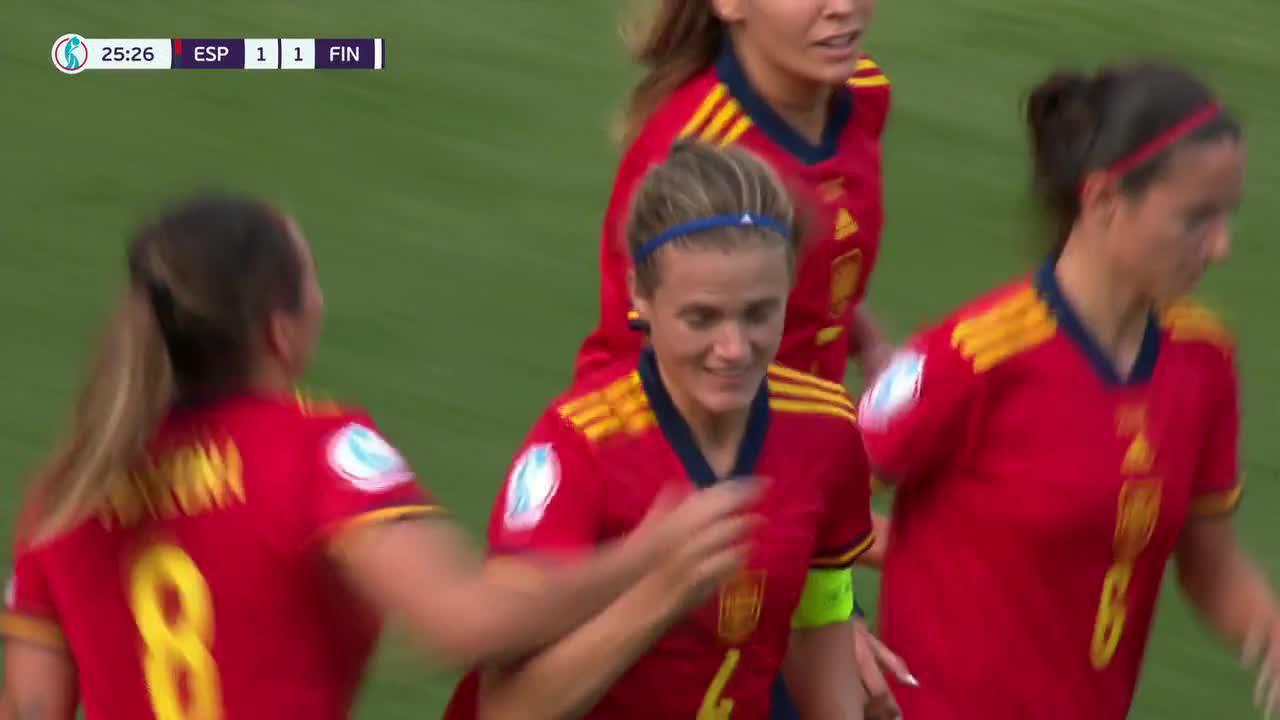 Captain Irene Paredes comes to the rescue for Spain with the equalizer 💪”