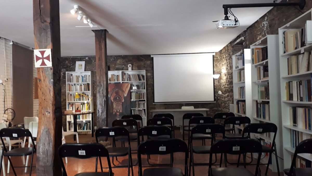 sanssoleil_'s tweet photo. Todo preparado para la "Jornada Felina" de mañana, evento de carácter benéfico por l@s gat@s de Álava en el que presentaremos nuestro precioso libro "Los gatos de Steinlen" 😻⬇️ https://t.co/LCsNWNgGiE
