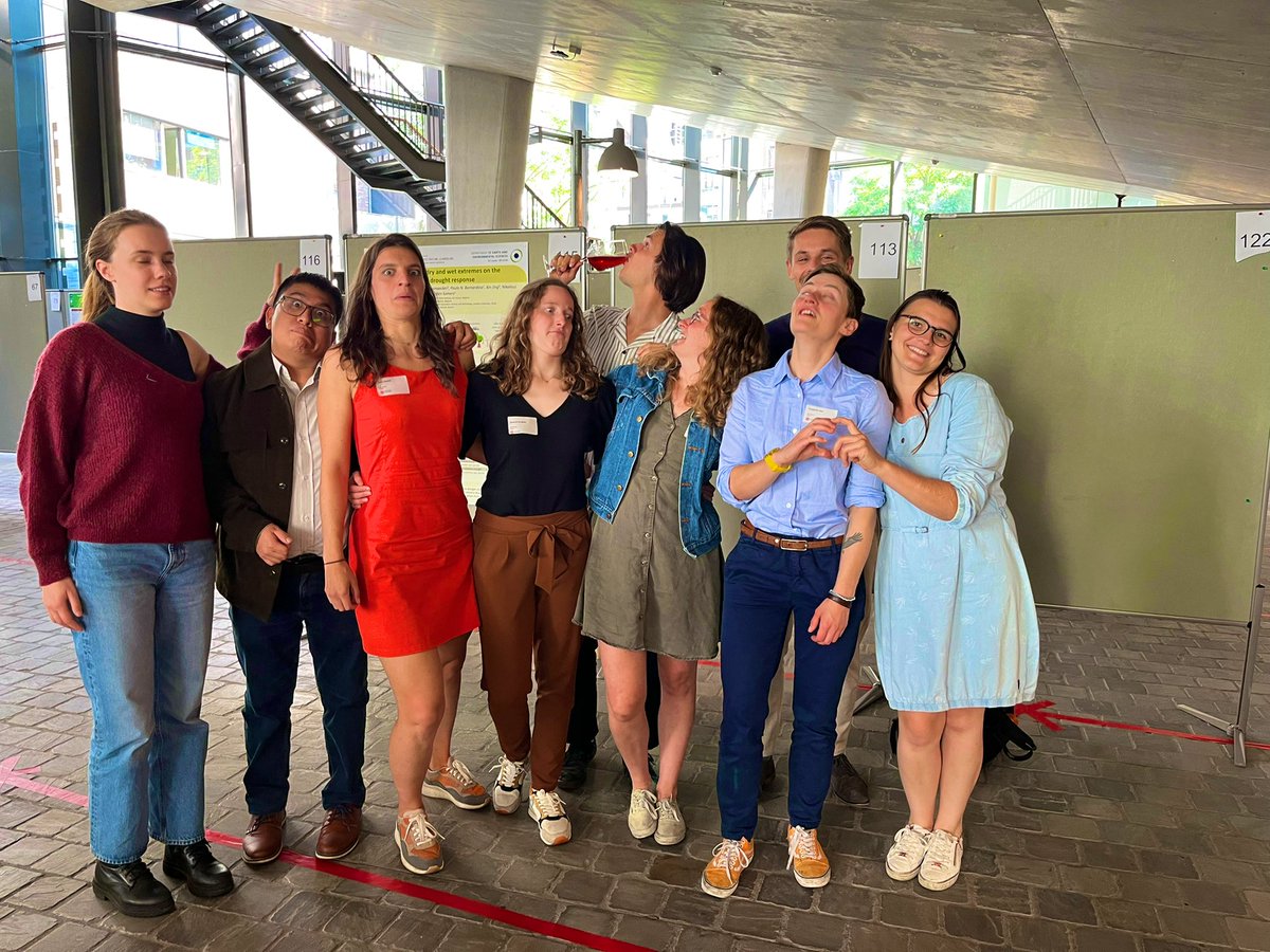 Centre for Synthetic Biology (@csb_ugent) on Twitter photo CSB was well represented <a href="/NSABS2022/">National Symposium Applied Biological Sciences</a> A big thanks to the organizing committee for the very interesting conference! 🦠🧬🧑🔬 CSB was well represented <a href="/NSABS2022/">National Symposium Applied Biological Sciences</a> A big thanks to the organizing committee for the very interesting conference! 🦠🧬🧑🔬