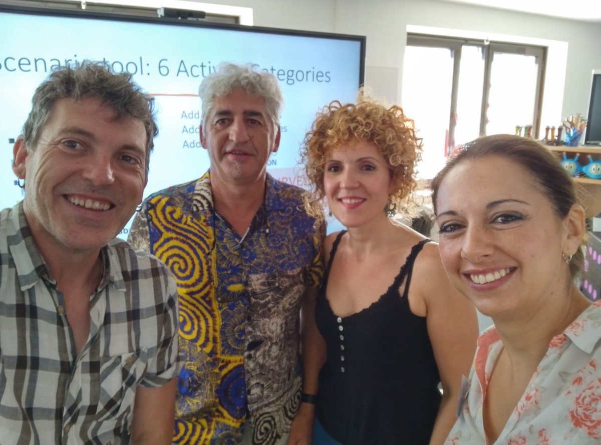 VeronicaEngT's tweet photo. Day 5. Objetivos cumplidos @CEIPJuan23Zafra @fcl_euschoolnet @sepiegob @EUErasmusPlus @CPR_Zafra @InnovacionForm #FCL #AdFExtremadura https://t.co/ivPVnjK2NR