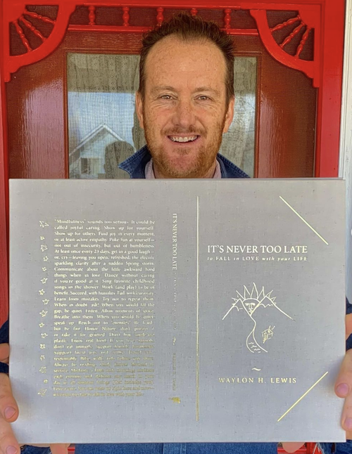 CortiCoop's tweet photo. Dot Think worked closely w/Waylon to design pages that are snapshots of moments, strategies and experiences of every day life. This design took time, care, consideration and hard choices. Read it &amp; buy it at https://t.co/oOWPY4XMcE https://t.co/VVhJlcOpkk