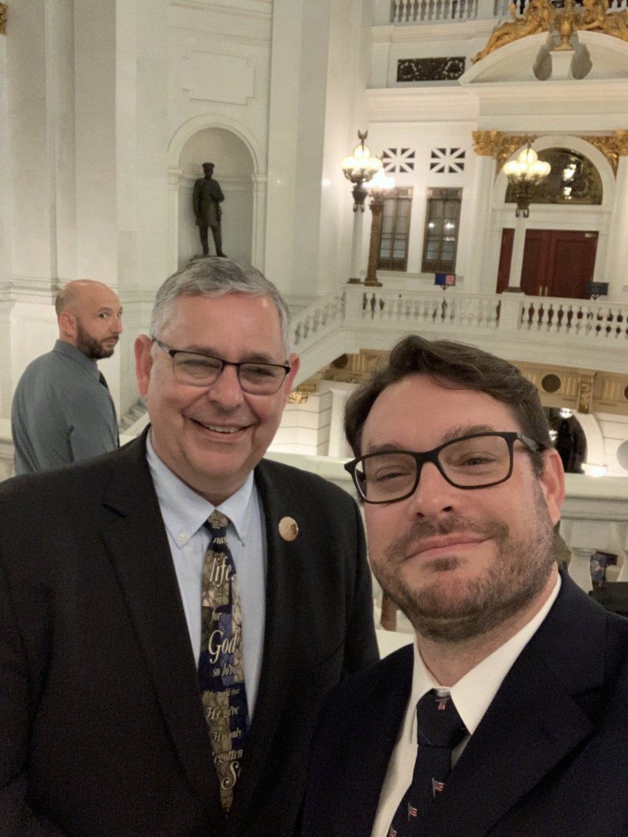Athan_K's tweet photo. State Senator Cris Dush: first job…at age 14, he worked at Penn Separator building 3-ring binder catalogs. His mom was his boss! ⁦@mikeroweworks⁩ #SWEATPledge (181/253) https://t.co/GNxTUEKyH4