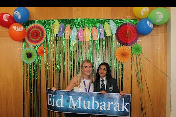 deferrers's tweet photo. Today staff and students came together to celebrate Eid with music, crafts and a photo booth!! We had an amazing time and would like to say Eid Mubarak to everyone celebrating this weekend! #EidMubarak #deferrerstrust https://t.co/VyVgHAbqwa