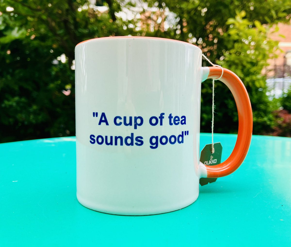 UsueRuiz's tweet photo. Trying out my new mug @apex_acoustics! Thanks for a great soundwalk along the #Ouseburn yesterday #soundscape #soundwalking https://t.co/wTwpr0Wjjm