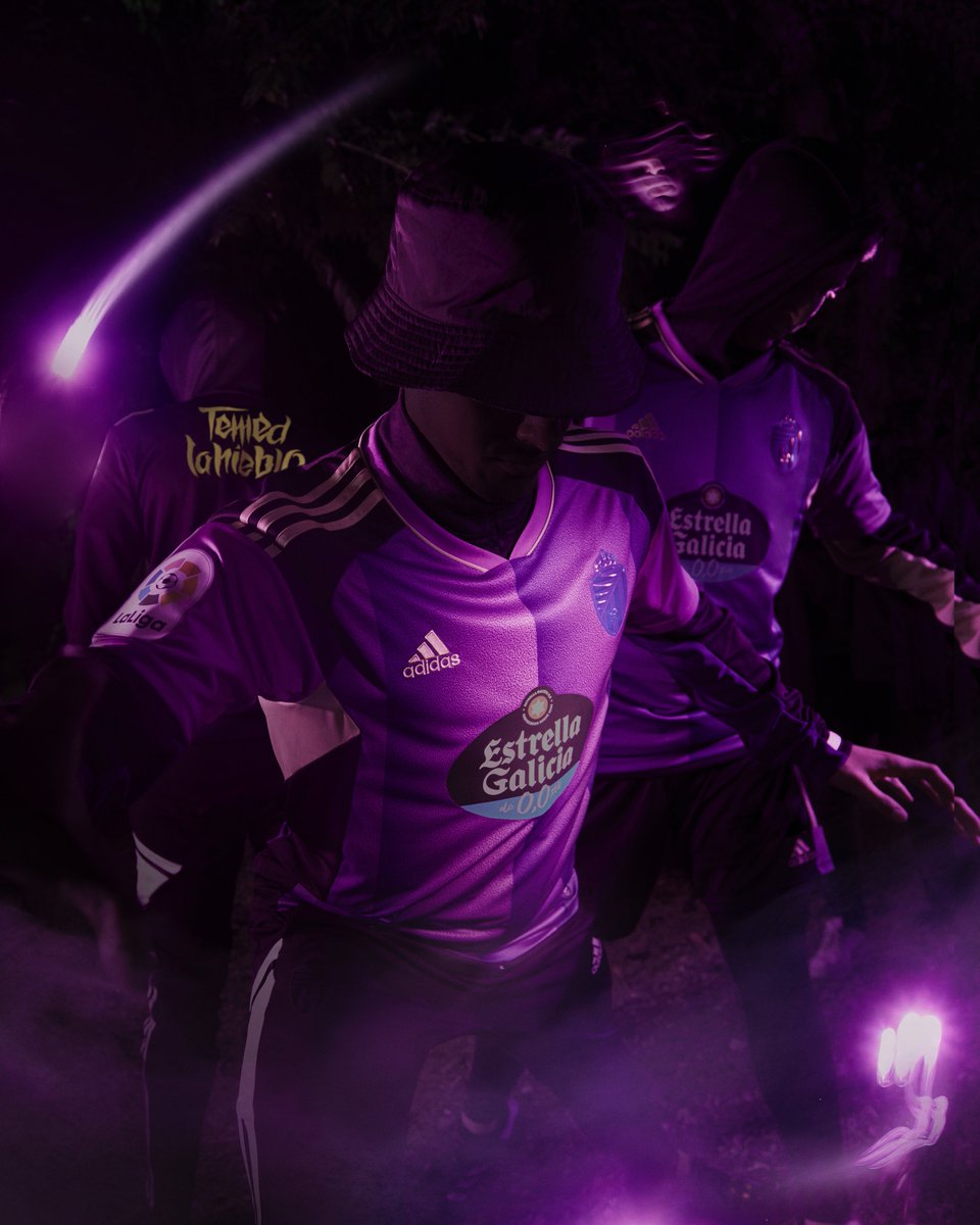 ¿Qué camiseta te gusta más?
❤️ Fav si la primera 
🔄 RT si la segunda