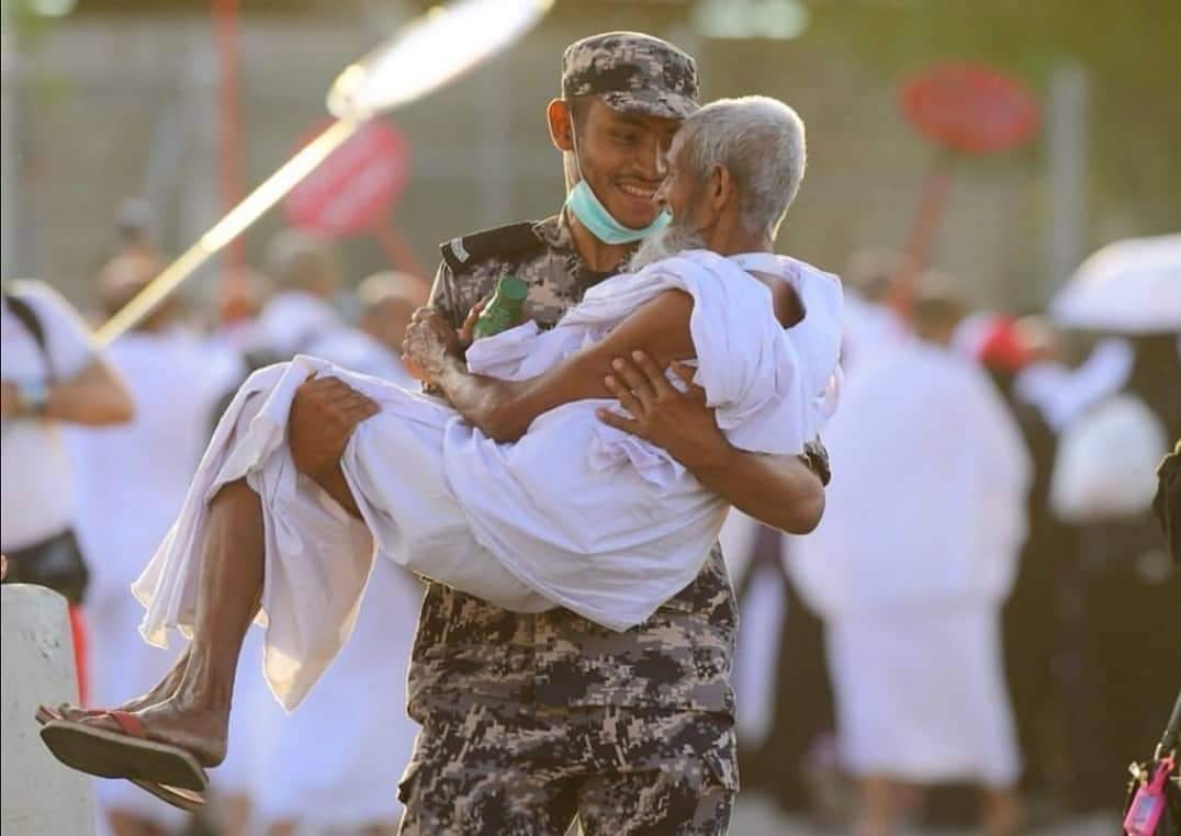 في حال لم ترى شيئاً جميلاً اليوم ❤️