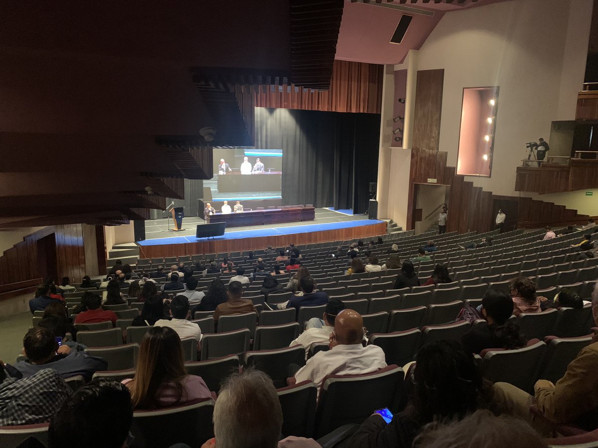 smexcardiologia's tweet photo. “Teatro hermanos Domínguez “ Segunda Sesión Estatutaria”
#SMC #soysmc #2SESMC #sancristobaldelascasas #Chiapas https://t.co/yoV9jBiwFe