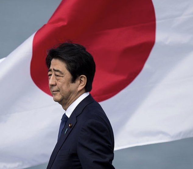 Saddened and shocked  by the tragic assassination of  former Prime Minister Shinzo Abe of 🇯🇵 and a true friend of 🇽🇰.
Deepest condolences to his family, colleagues and the people of Japan at this difficult time.