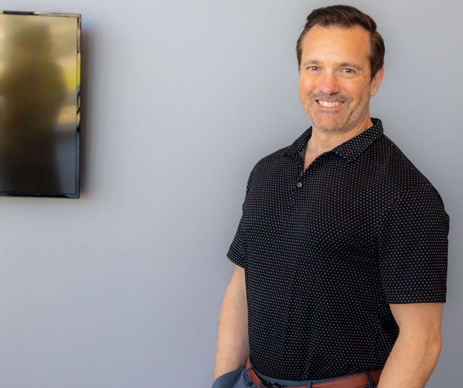 ErikFAnderson's tweet photo. I am Erik, the owner of Scar and Pain Solutions LLC.  
I'm happy to help with all of your scar reduction, and pain and stress relief needs! Contact me me to set up a complimentary consultation! https://t.co/GzJAlCvlEb