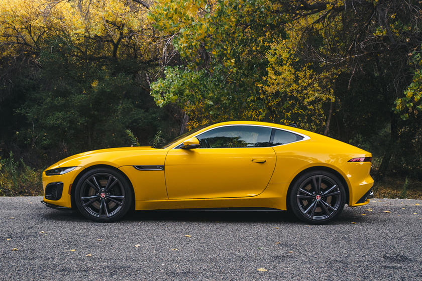 NarfCars's tweet photo. #Jaguar #JaguarFTypeRCoupe 2022
#567HP #V8 0-62mph in 3.5 s. #6500rpm #8Speed #Topspeed #186mph https://t.co/ZXWPZ1rBmR