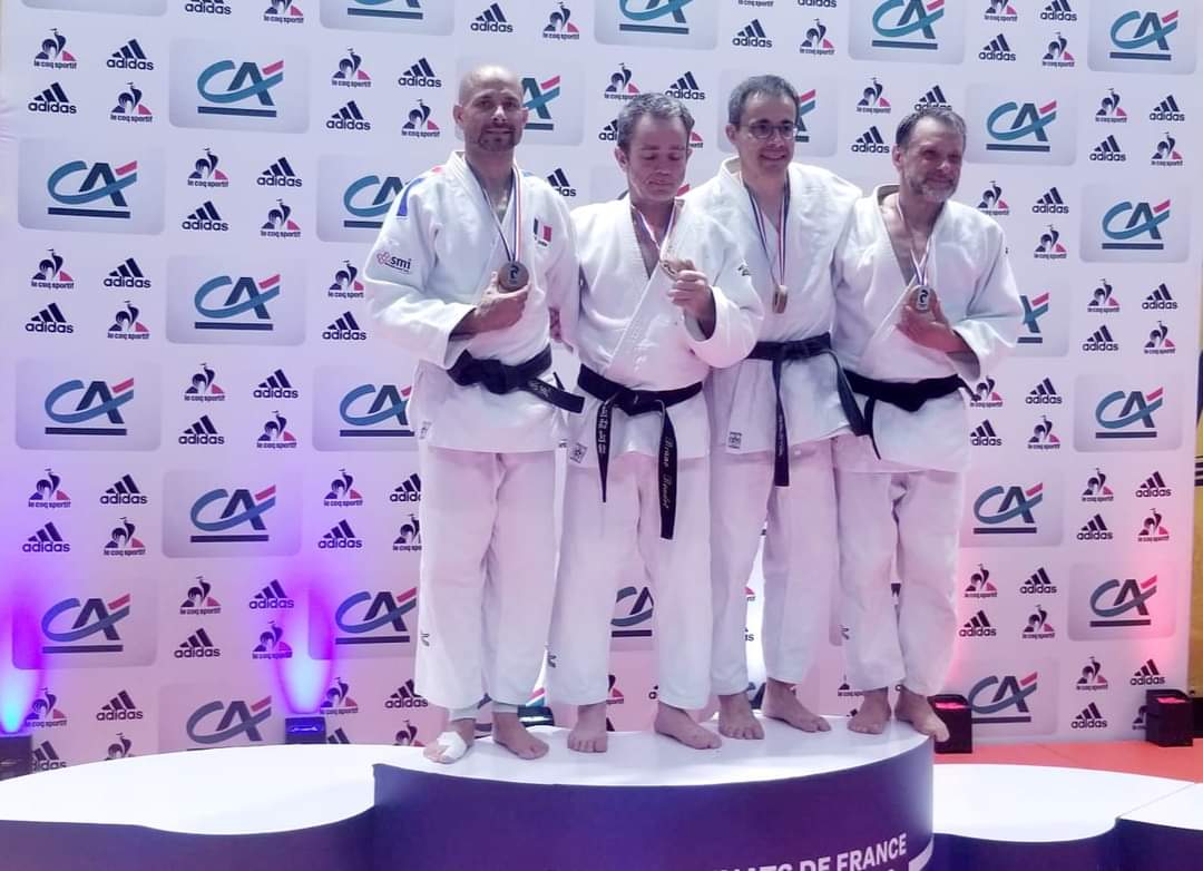 deLavau2's tweet photo. 18 et 19 Juin 2022 à Tremblay en France⛩️
Vice Champion de France de Judo🥋 Vétérans en M5-60kg
Merci à tous mes partenaires👍
Intermarché Ste Maure de Touraine, Crédit Agricole Ste Maure de Touraine, BS Environnement, AIGNAV👍👍👍👍 https://t.co/j2wcI5YRYX