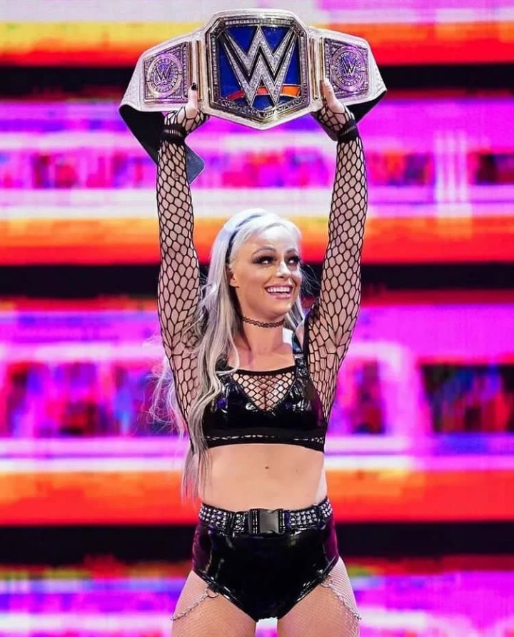 Tonight is #SmackDownLIV 💙🔥

<a href="/YaOnlyLivvOnce/">LIV Morgan</a> #SMACKDOWN