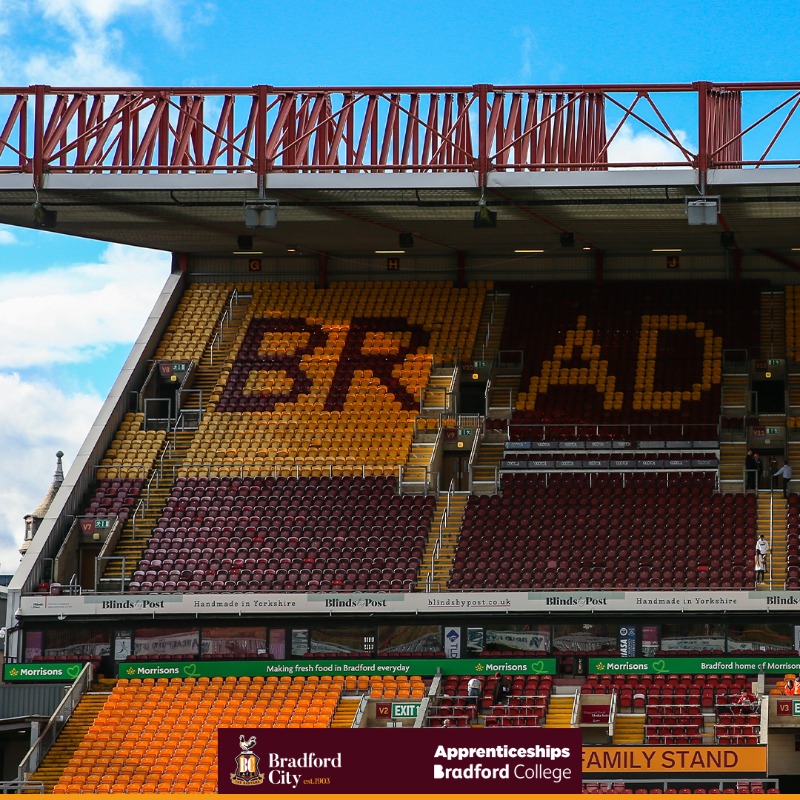 officialbantams's tweet photo. ℹ️ MATCHDAY GUIDE | All the information you need ahead of this afternoon's clash...

🛣 | Midland Road CLOSED 
❌ | No FanZone 
🎟 | Home and away e-Tickets until kick-off

#BCAFC