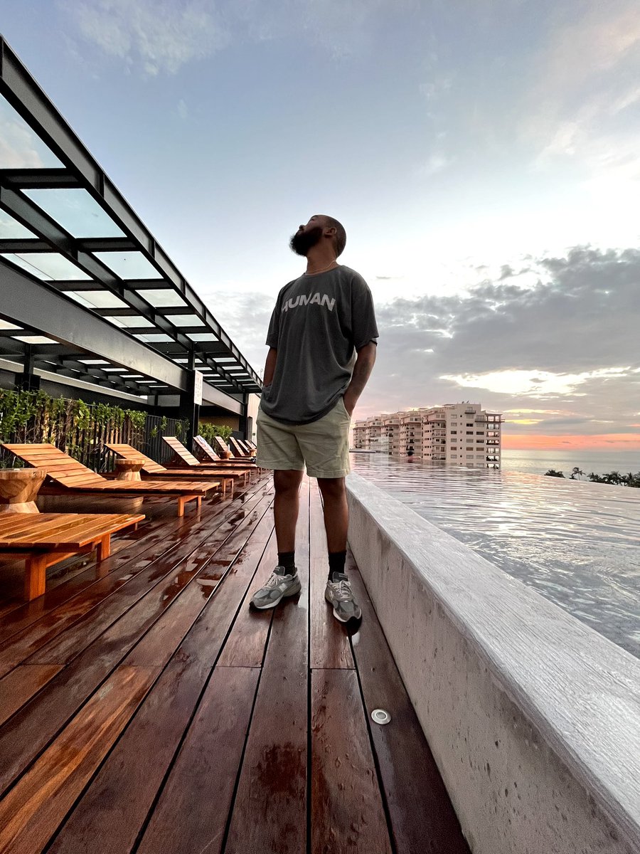 Finding my peace and holding onto it.

Puerto Vallarta owes us nothing 🫶🏽