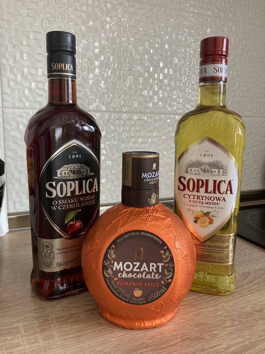 peshano's tweet photo. New arrivals from Warsaw 🇵🇱and Vienna 🇦🇹! Enjoy! https://t.co/dUkxiWBE0F