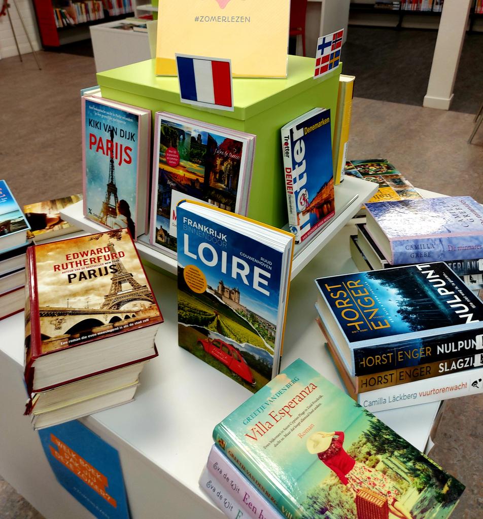 jacqiebakker's tweet image. #welkboekpakjijdezezomer. Lees verhalen, bekijk reisgidsen en kijk wat de keuken te bieden heeft van je vakantieland @BiebNoordVeluwe in Hattem.