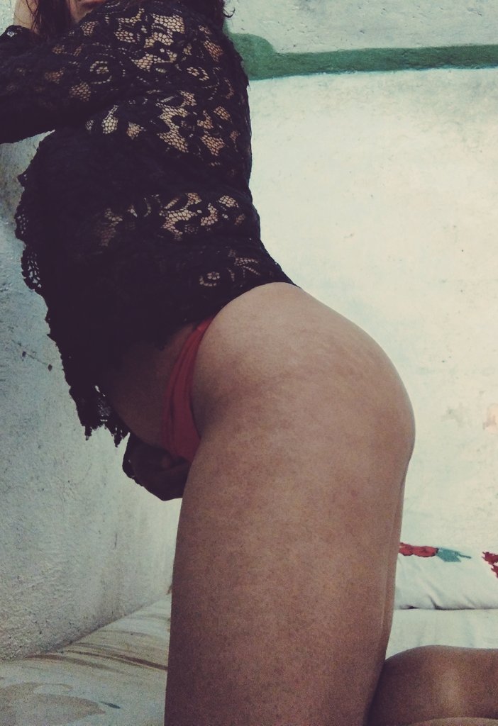Dayan890078025's tweet photo. Single para hoy a las 8 pm solvente menor de 35 https://t.co/c69eQGsIkW