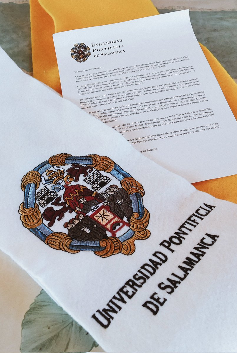 Me moría de ganas por tenerla conmigo en casa🎓✨

Mil gracias a <a href="/upsa/">UPSA</a> <a href="/fcomsalamanca/">fcomsalamanca</a> por regalarme los mejores años de mi vida. Os volvería a elegir una y otra vez!!! 
🎬📻📺🎥