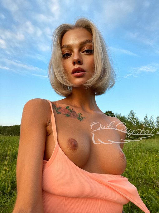 Let's chat how is your summer going?😘 hooot🥵  https://t.co/ReZq4TiO4K  #GIRLFRIEND #cute #blondie #picnic<a href="/tag/nature"class="tags"><span>#nature</span></a><a href="/tag/cute"class="tags"><span>#cute</span></a><a href="/tag/blondie"class="tags"><span>#blondie</span></a><a href="/tag/girls"class="tags"><span>#girls</span></a><a href="/tag/body"class="tags"><span>#body</span></a><a href="/tag/portrait"class="tags"><span>#portrait</span></a>