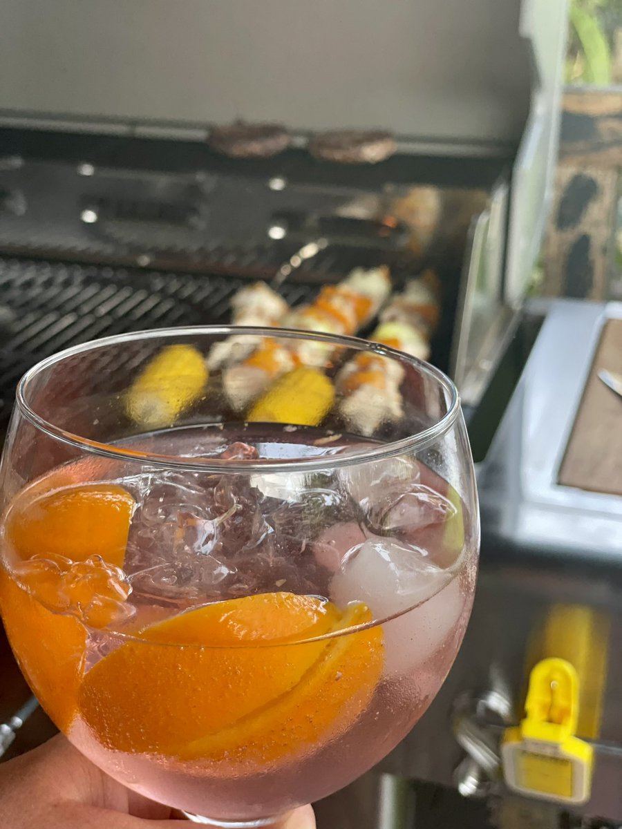 Happy Friday Gin and BBQ