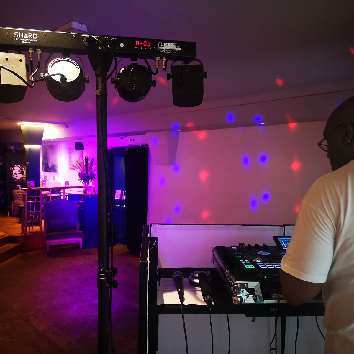 melcarrol's tweet photo. Preparing for Tom's #soulfulhouse and #disco
#30th #birthdaycelebration
#party
@SquareClifton
@melcarrol
@CarmenCarrol1 https://t.co/JSuOlbjsMV