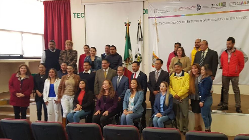 DGES_Edomex's tweet photo. Por instrucción del C. Gobernador  y del Secretario de Educación, el día de hoy el Director General de Educación Superior, presentó al  Director General del Tecnológico de Estudios Superiores de Jilotepec. Le deseamos el mayor de los éxitos. https://t.co/YBCwhKrIq2