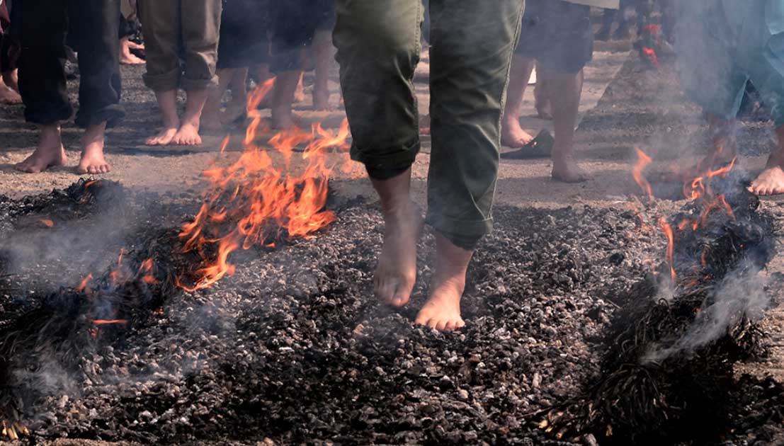 ancientorigins's tweet image. #Firewalking #rituals and #ceremonies have been taking place all over the world throughout #history. The practice nevertheless continues to provoke fascination. But why and how do they do it without getting hurt? ancient-origins.net/history-ancien…