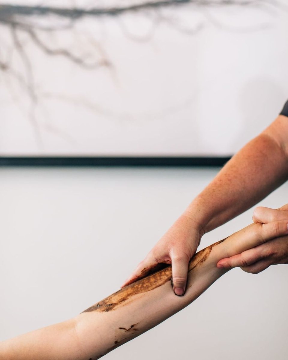 As possibilities arise and new adventures unfold, it’s also time to reconnect, relax and restore. Embrace the essence of #NapaValley with The Spa at <a href="/TheEstateNV/">The Estate Yountville</a>’s specially curated menu. theestateyountville.com/spa #TasteLifeHere #SpaDay