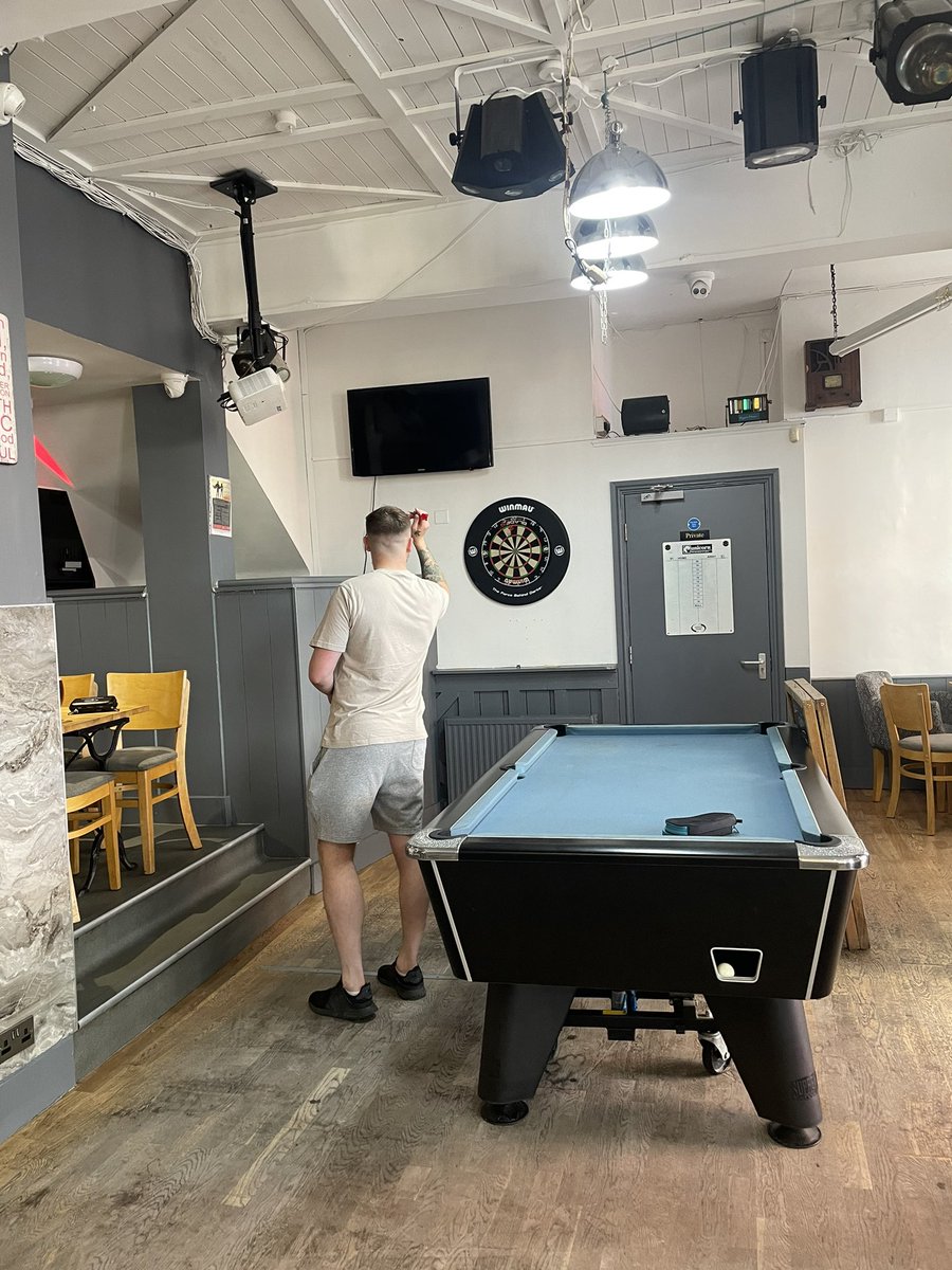 RealJackJarman's tweet photo. Getting some much needed practice in at the Lion 🦁 ahead of a big match down at the legion (Monty Club) Fred The Thunder Jarman I’m thinking of a name what’s your thoughts ?⚡️ https://t.co/pcfTEimV60