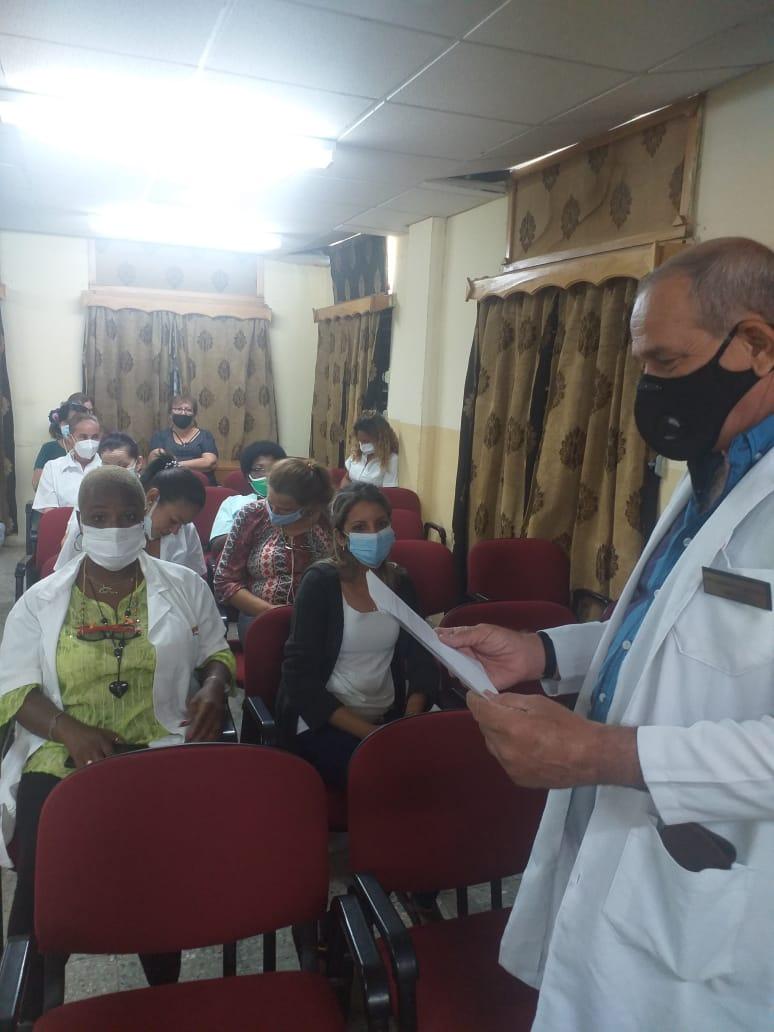 Capacitación de TB Pulmonar a médicos y enfermera de los barrios en transformación.<a href="/DmsPlaza/">DMS Plaza</a>,<a href="/EmilioDelgadoI/">Emilio Delgado Iznaga</a>.#VamosConTodo
