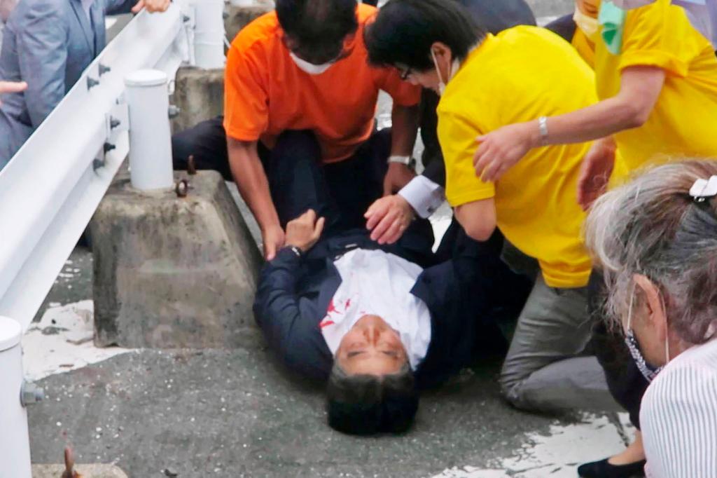 nypost's tweet photo. Shinzo Abe's shooting death shocks nation with some of world's strictest gun laws https://t.co/TXsjCbmfNM https://t.co/kVUaPxoWtk