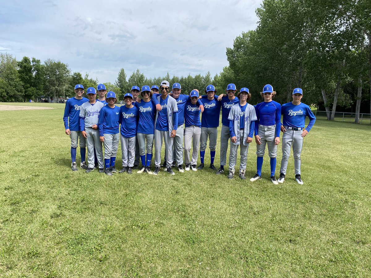 ballmb15uprovs's tweet photo. Day 1 of Provs! @BaseballMB https://t.co/RMoKuaPdao