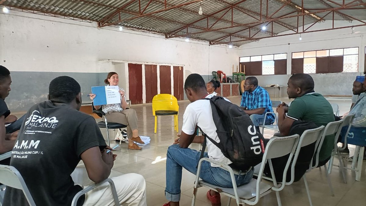 franceenangola's tweet photo. Um dos mais importantes dramaturgos 🇫🇷 #Molière teria 400 anos em 2022 🎭
Nesta ocasião, descubra o festival internacional de teatro do Cazenga #Festeca, que inclui uma representação de "O doente imaginário" e workshops da artista 🇫🇷, Juliette Laurent.
📅 7 a 17/07
📍 Anim'Art https://t.co/J9bGdMKwJR