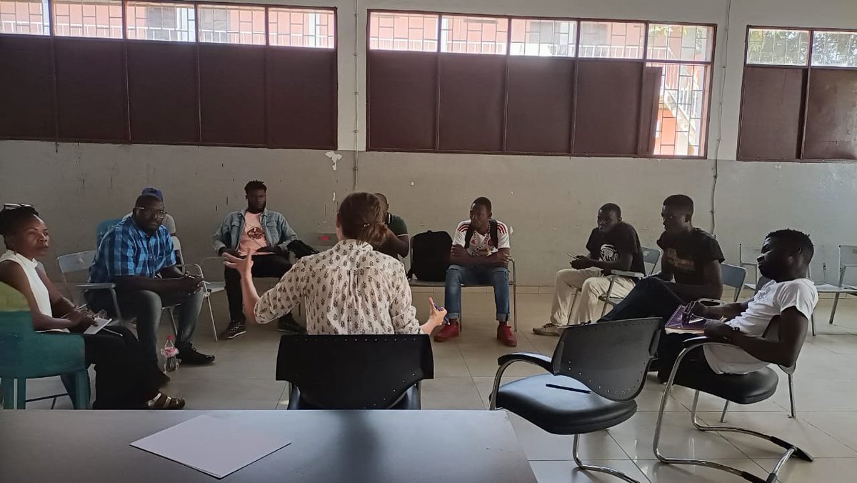 franceenangola's tweet photo. Um dos mais importantes dramaturgos 🇫🇷 #Molière teria 400 anos em 2022 🎭
Nesta ocasião, descubra o festival internacional de teatro do Cazenga #Festeca, que inclui uma representação de "O doente imaginário" e workshops da artista 🇫🇷, Juliette Laurent.
📅 7 a 17/07
📍 Anim'Art https://t.co/J9bGdMKwJR