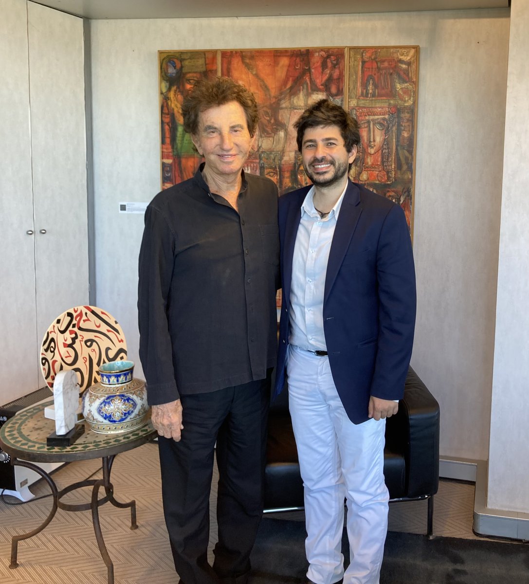 Magnifique rencontre à l'<a href="/imarabe/">Institut du monde arabe</a>  avec <a href="/SamiHourani/">Sami Hourani</a>, brillant créateur des plateformes d'e-learning <a href="/FOR9Acom/">FORSA فرصة</a> et de vente d’art et d’artisanat <a href="/souqfann/">SouqFann</a>  qui rencontrent un succès phénoménal en Afrique du Nord et au Moyen-Orient.