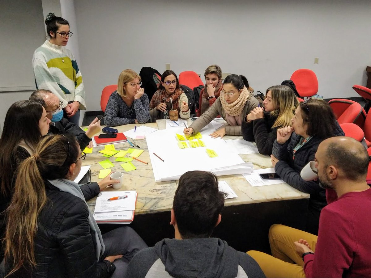 CempreUy's tweet photo. Hoy realizamos el primer taller de Análisis de Trazabilidad de Residuos Post industriales con la participación de actores involucrados en el proceso. 
Agradecemos a @ANIIuy, @MAmbienteuy, @DATAuy @GlobalUy @Bisnext_Uy https://t.co/2etRaWGudw