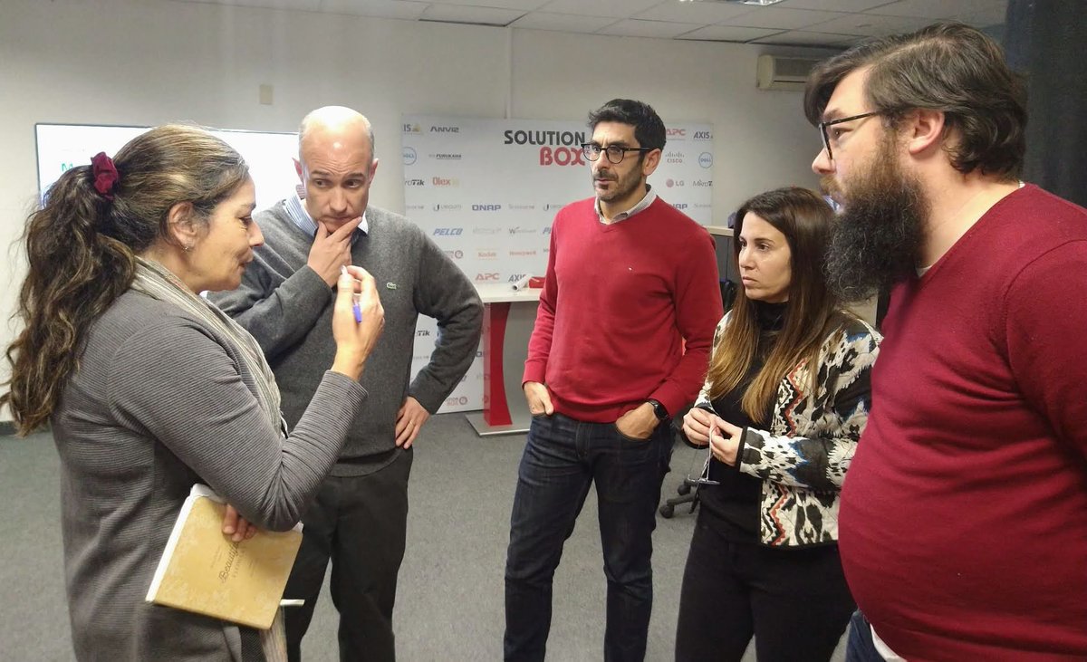 CempreUy's tweet photo. Hoy realizamos el primer taller de Análisis de Trazabilidad de Residuos Post industriales con la participación de actores involucrados en el proceso. 
Agradecemos a @ANIIuy, @MAmbienteuy, @DATAuy @GlobalUy @Bisnext_Uy https://t.co/2etRaWGudw