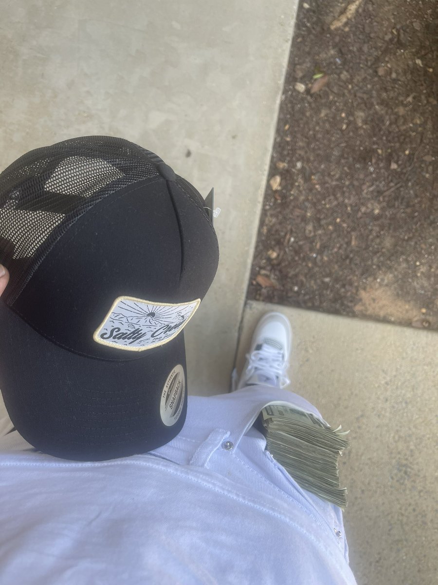 J5IZZL's tweet photo. I make this shit look easy I don’t see no competition 🌟 https://t.co/UV67NFVWfR