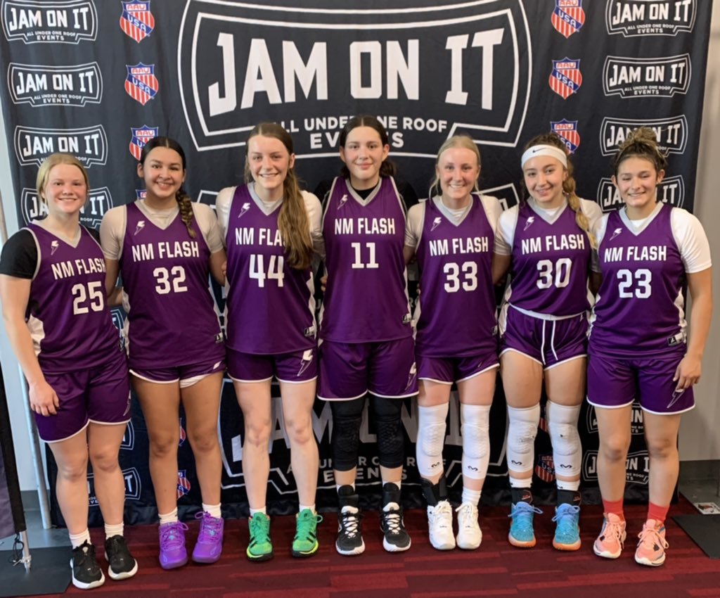 We had a good weekend <a href="/NikeTOChampions/">NikeTOC</a> in Vegas. We finished 3-2 against really good competition, improving with each game. We’re excited for the rest of July. #NeonLights #NMproducts