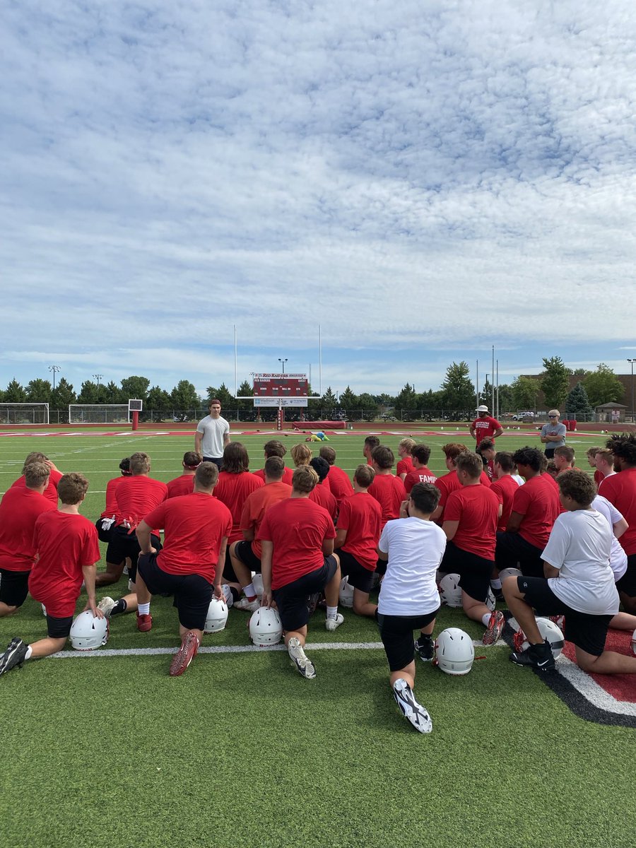 London_RaiderFB's tweet photo. Always great to have alumni come back and speak to the team‼️It was a pleasure having Miller Kronk (class of 2018) come shed light on his time as a Red Raider, the brotherhood bonds he made, and the life skills he learned playing football. Some wise words for our team #WinToday https://t.co/4T6Zk8bTBY