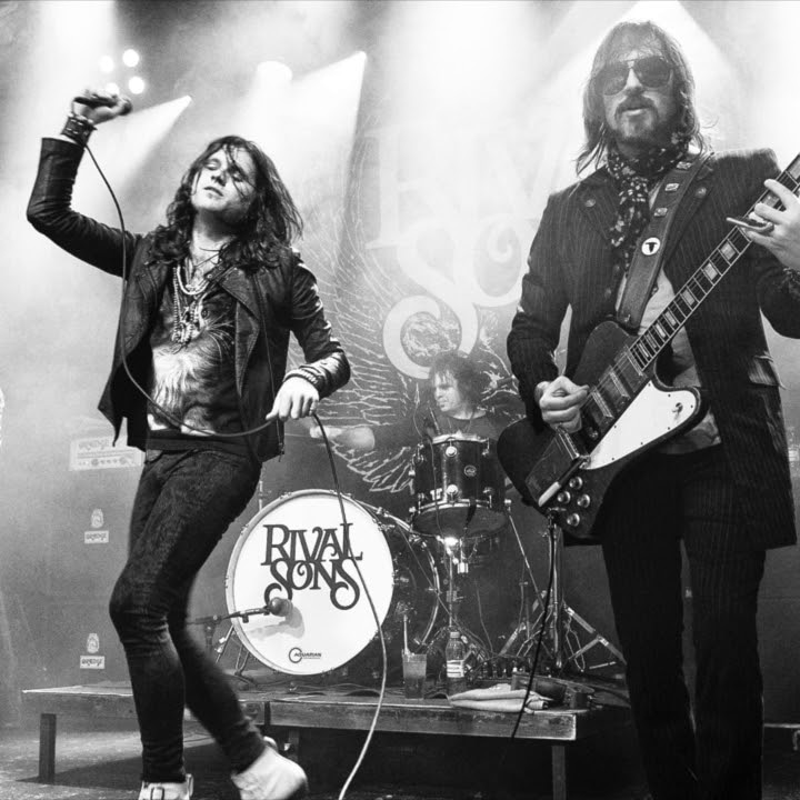 EaracheRecords's tweet photo. Rival Sons
#jaybuchanan #mikemiley #scottholiday #rivalsons #earacherecords https://t.co/XxLrV1AHO2