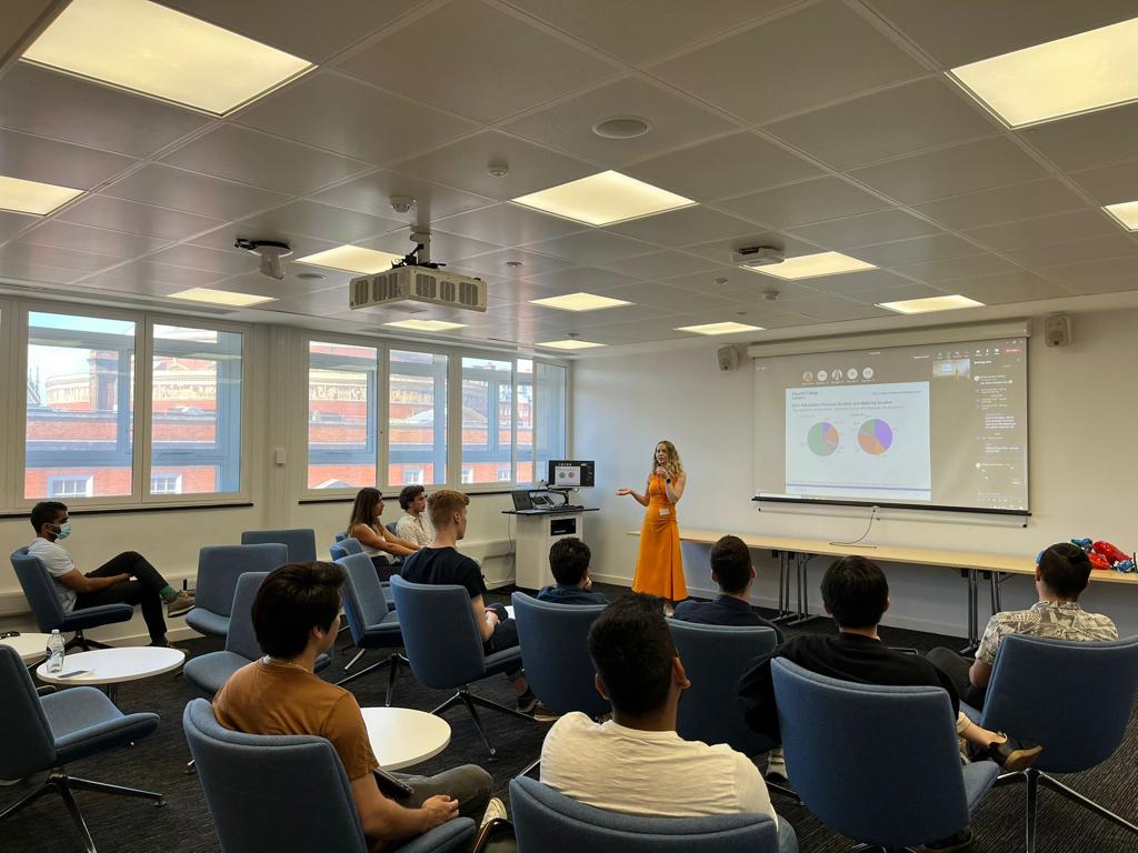 sargent_centre's tweet image. Today, the @sargent_centre Control Club featured @LucyVBarton, who presented her pioneering work on modelling and experimentation of rotary absorbers!
#absorption #directaircapture #processmodelling
