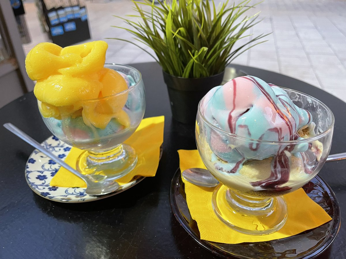 Ice cream in Kefalonia Greece 😋 @robszymanskiuk <a href="/holliejp/">Hollie Poole RN QN</a>