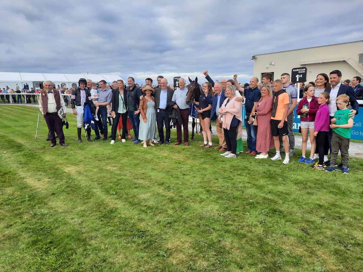 Members of Pioneer Racing celebrate with Hurricane Georgie
