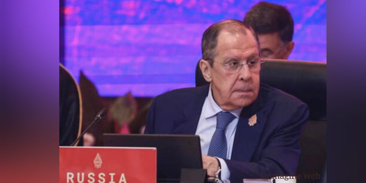 RominaMura's tweet photo. La Ministra degli Esteri Annalena #Baerbock critica Mosca per occupazione e distruzione #Ucraina e il solito #Lavrov abbandona lavori #G20.
Democrazia e verità, note dolenti per i ministri di #Putin.
#nonsifa #RominaMuraPD https://t.co/7cvY9xYwsQ