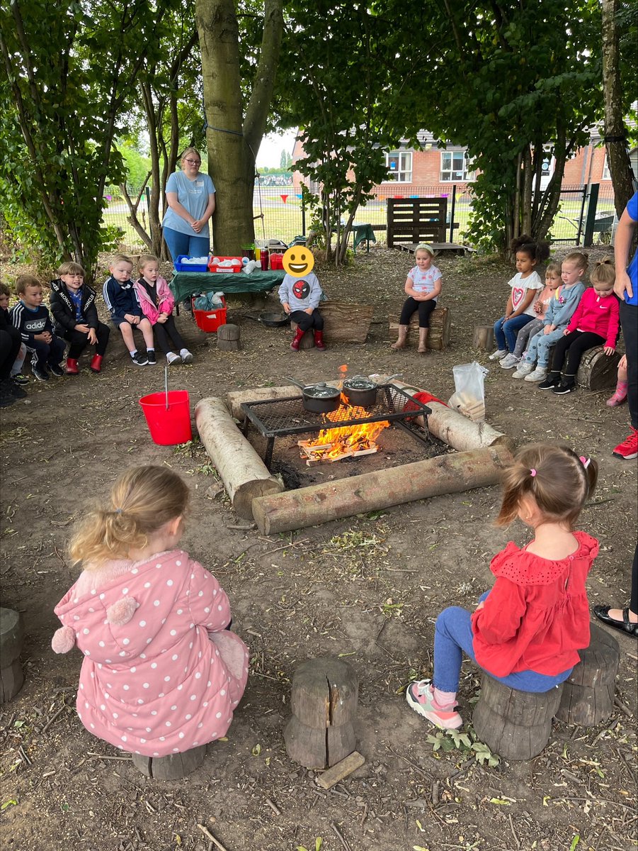 nurserykinged's tweet photo. We had SO much fun at our end of year Forest School celebration yesterday. We made popcorn with Mrs Matthews 🍿🌳

Where has the time gone?! 😢 https://t.co/Dghgr8Ldwa