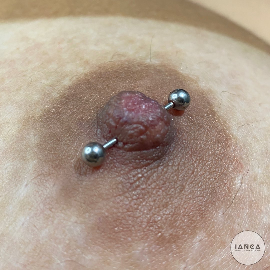 iancapiercer's tweet photo. #piercingmamilo #piercingseguro #piercingrj #piercingnipple https://t.co/LxGQCpUFAs