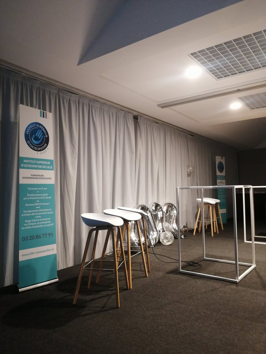 LilleInSO's tweet photo. Soir de fête pour nos nouveaux élèves diplômés 😎
Félicitations à tous et bon courage pour la suite 😘👨‍🎓👩‍🎓 https://t.co/JFIQkUbLNp