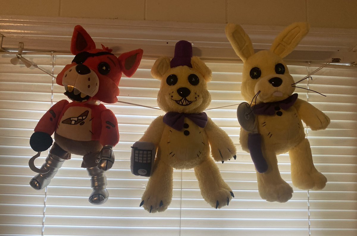 FNAFAlerts's tweet photo. They’re here https://t.co/kwP7OM25vG