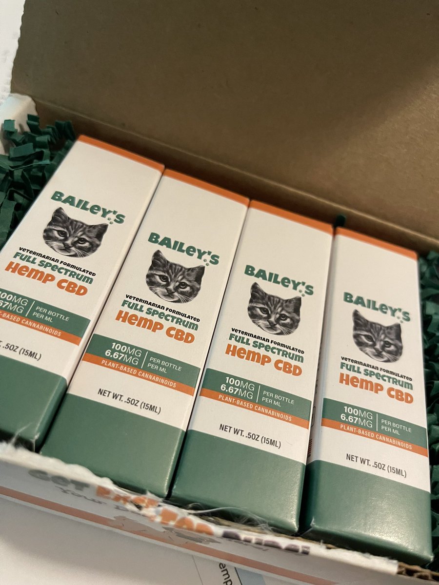 OMEHEMPLLC's tweet photo. #cat #cbd #catcbd for all those who have cats 🐈 https://t.co/of6TpFffi2